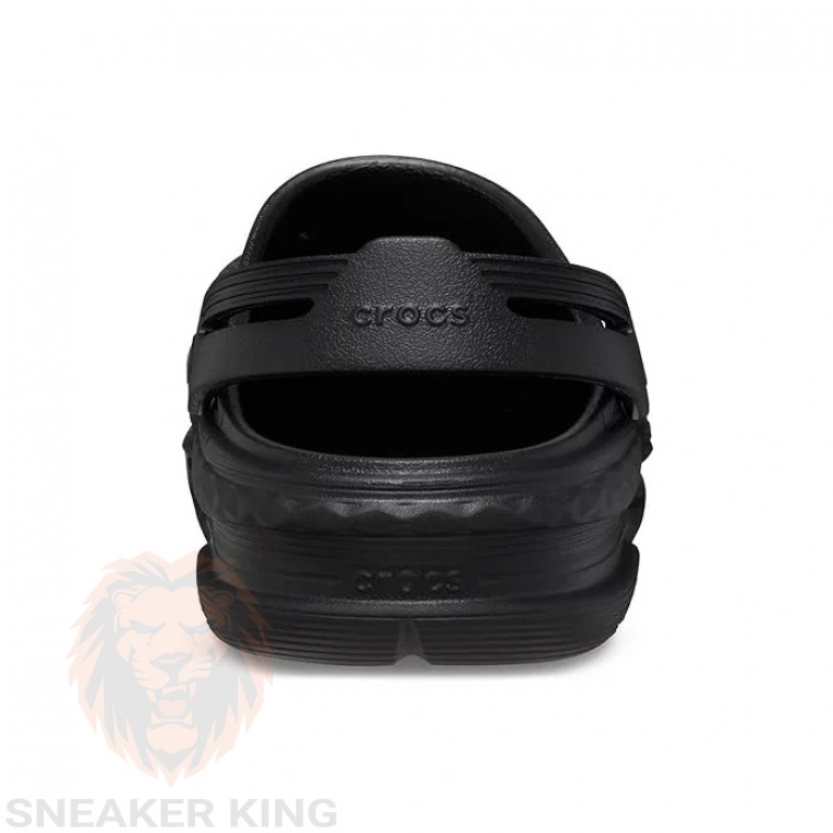 Шльопанці крокси Crocs Off Grid Clog чорні 209501-001